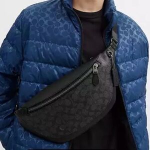 COACH Warren Unisex Belt Bag in Charcoal/Black Signature Canvas